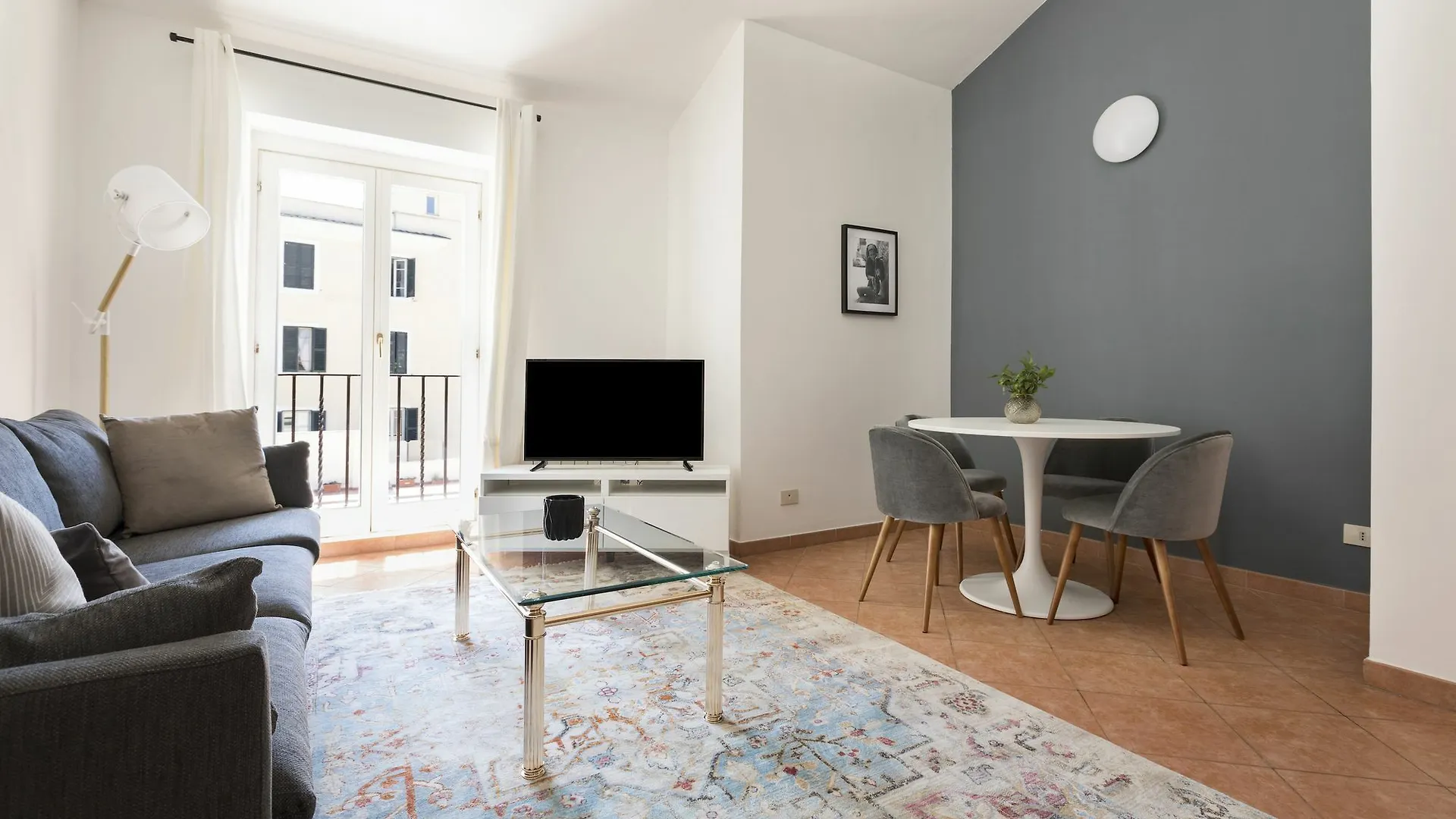 Modern 2Br In San Pietro / Vaticano By Sonder ローマ アパート